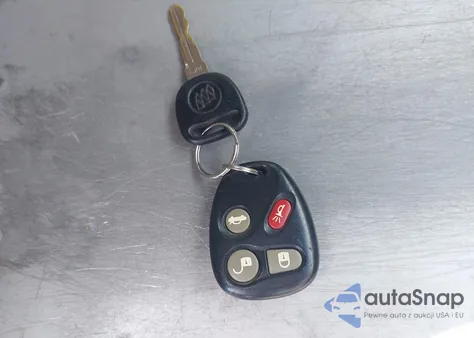 2000 Buick Lesabre Custom from USA, damaged, VIN 1G4HP54K4Y4169476